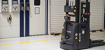 Robotic forklift